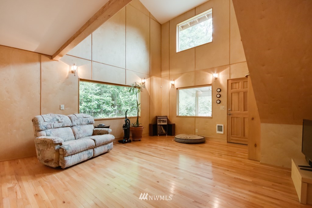 12 Cornwall Road Southwest Lakebay, WA 98349 - Photo 11 of 36