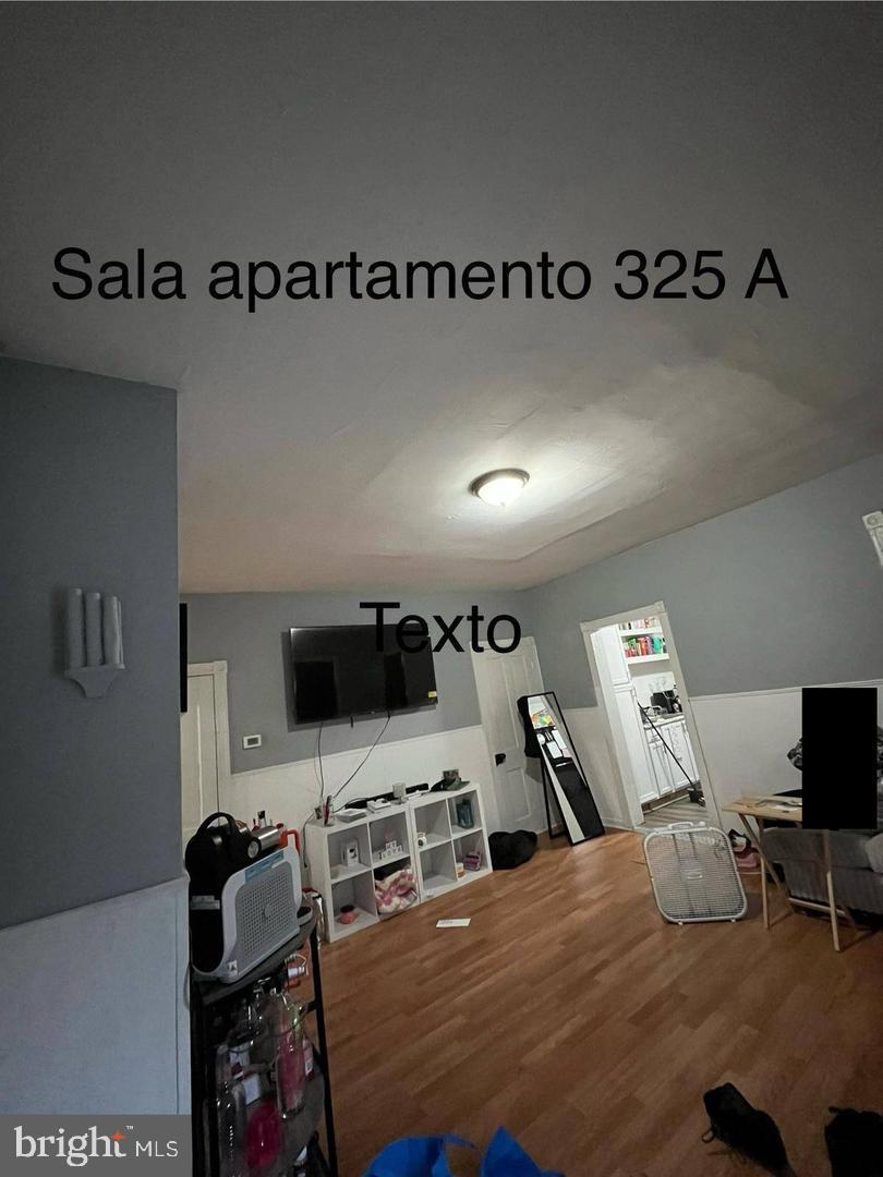 325 Broad Street Carneys Point, NJ 08069 - Photo 4 of 13