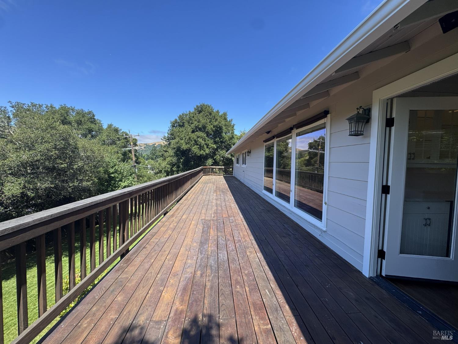 30 Martling Road San Anselmo, CA 94960 - Photo 11 of 46