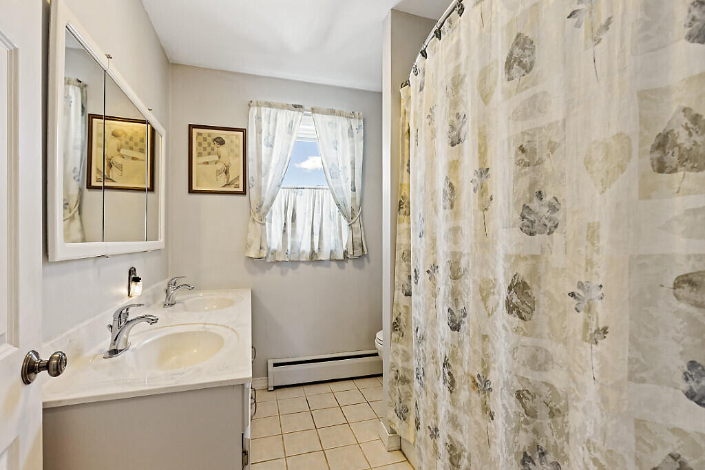 22 Mayflower Road Augusta, ME 04330 - Photo 28 of 45 21_BP5A9068_DxO_mls