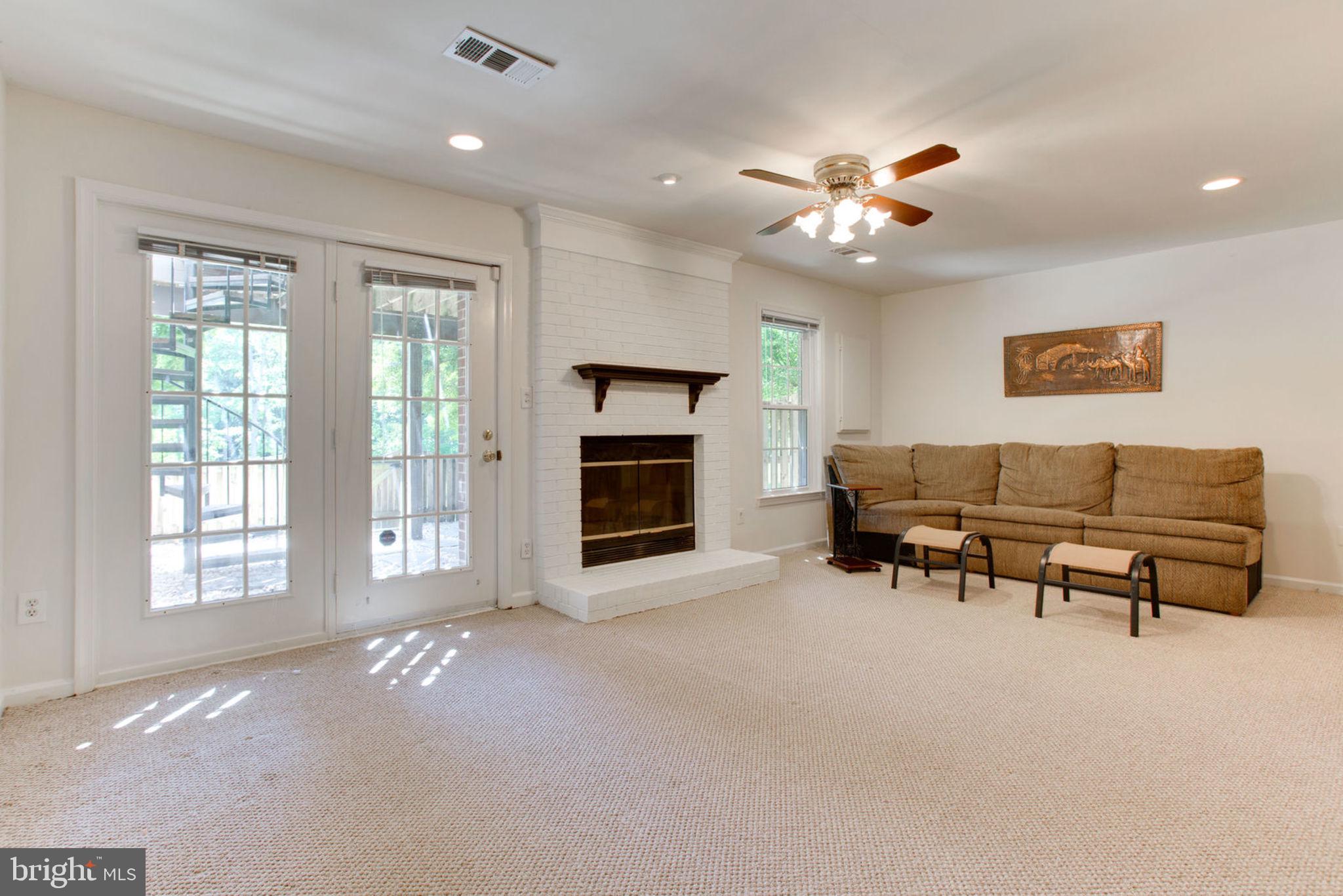 3841 Inverness Road Fairfax, VA 22033 - Photo 21 of 37 Gallery Image 21