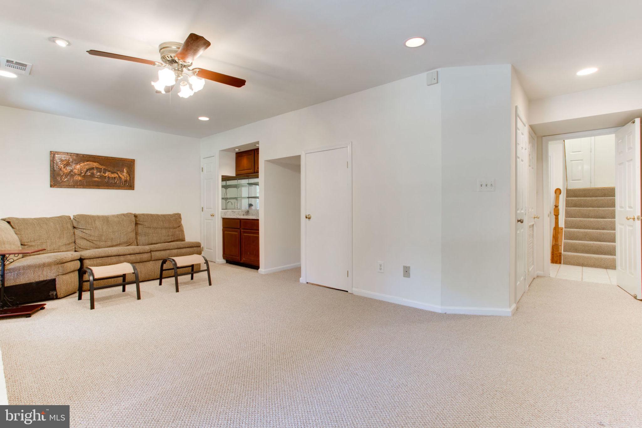 3841 Inverness Road Fairfax, VA 22033 - Photo 22 of 37 Gallery Image 22
