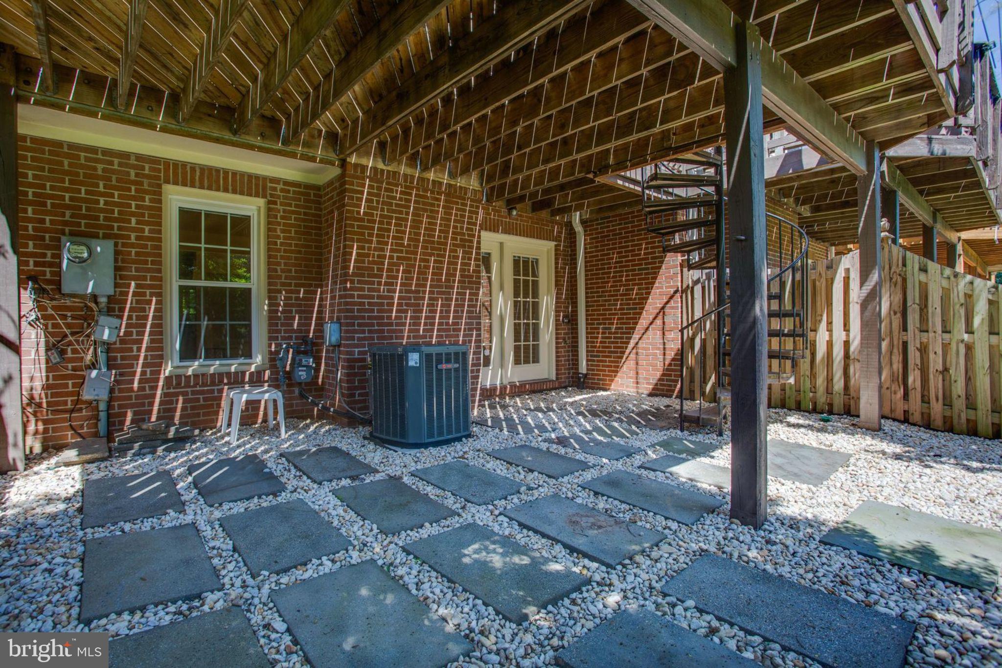 3841 Inverness Road Fairfax, VA 22033 - Photo 25 of 37 Gallery Image 25