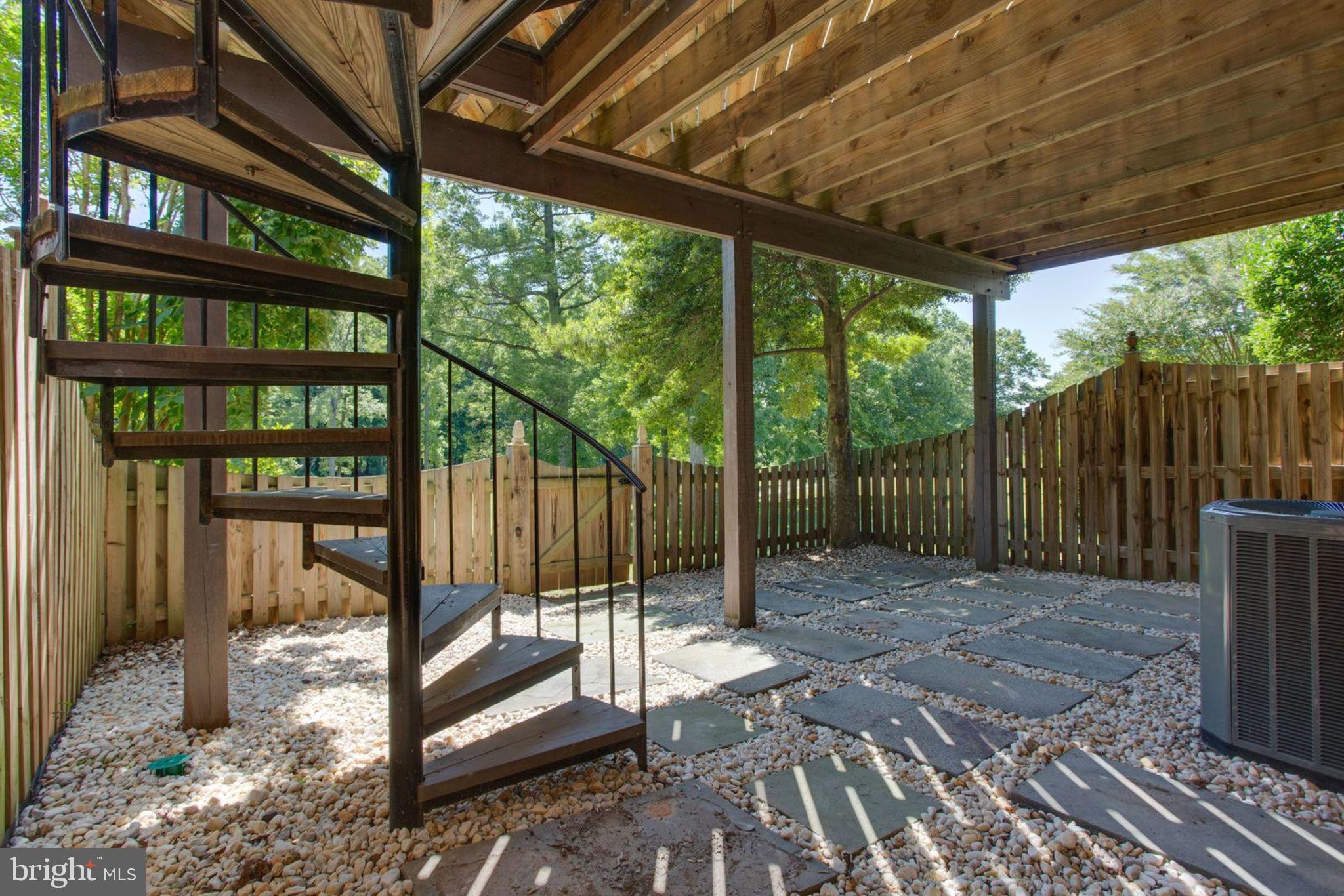 3841 Inverness Road Fairfax, VA 22033 - Photo 26 of 37 Gallery Image 26
