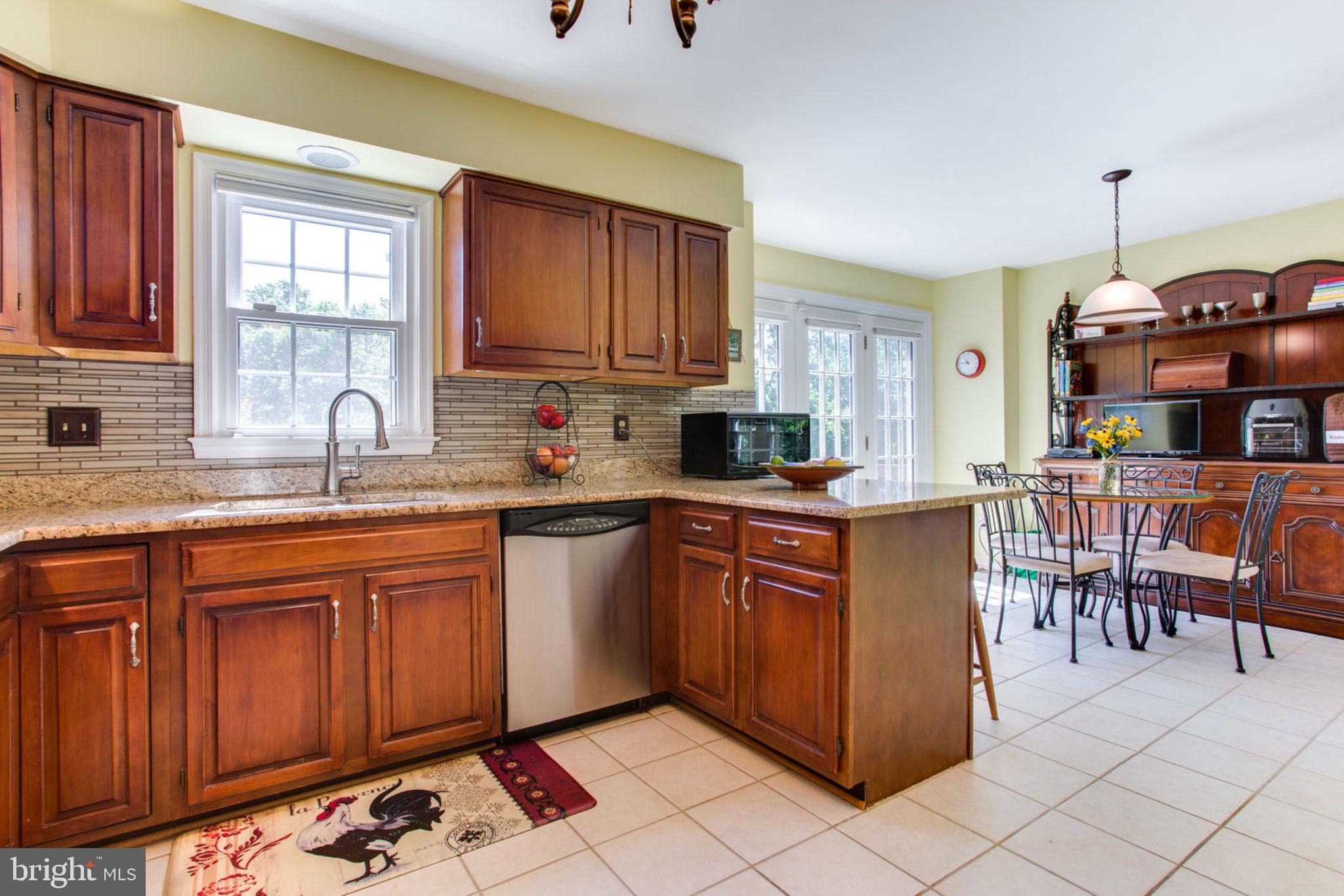 3841 Inverness Road Fairfax, VA 22033 - Photo 8 of 37 Gallery Image 8