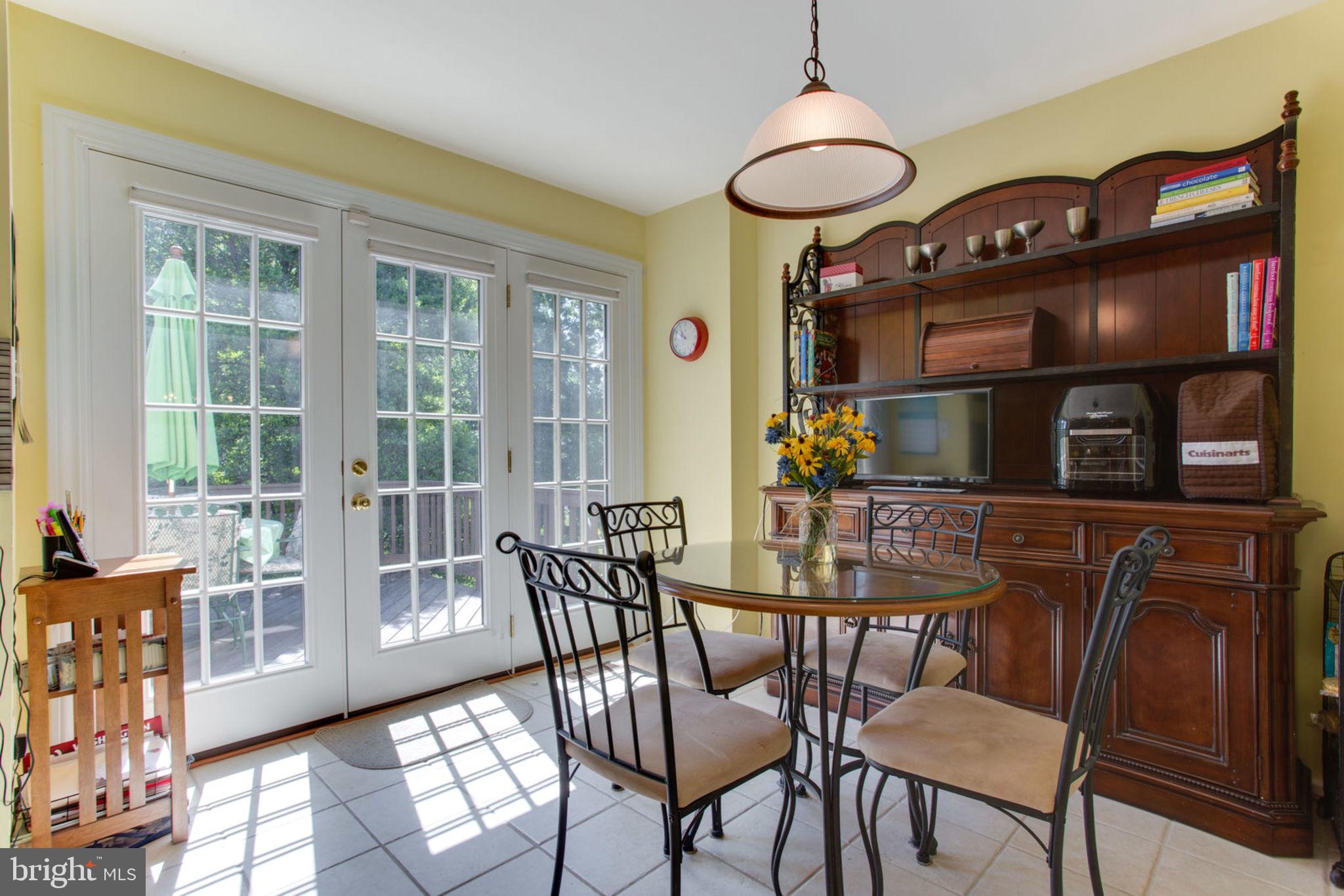 3841 Inverness Road Fairfax, VA 22033 - Photo 9 of 37 Gallery Image 9