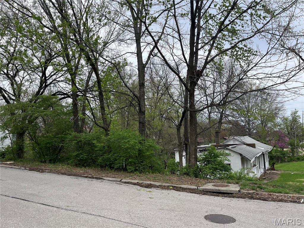 3001 Ashby Road St. Louis, MO 63114 - Photo 13 of 15