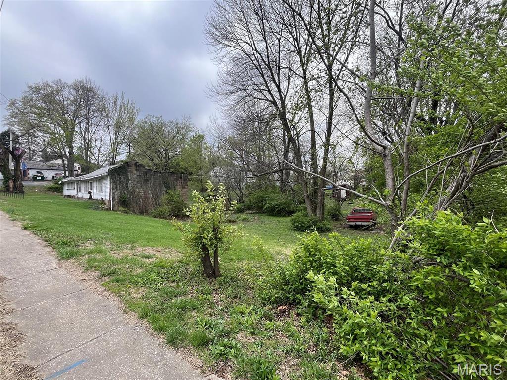 3001 Ashby Road St. Louis, MO 63114 - Photo 10 of 15