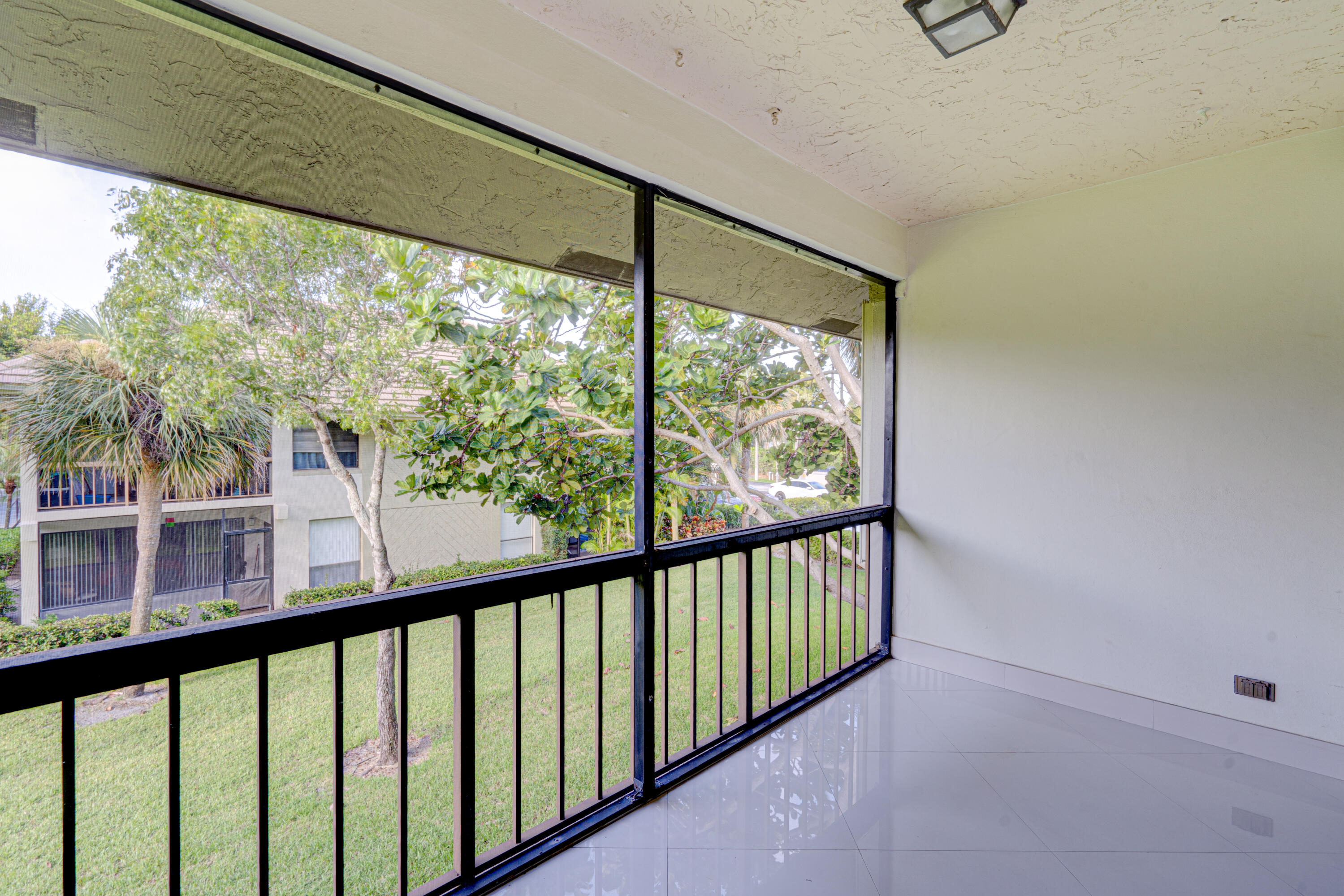 159 Northwest 70th Street, Unit 516 Boca Raton, FL 33487 - Photo 25 of 39
