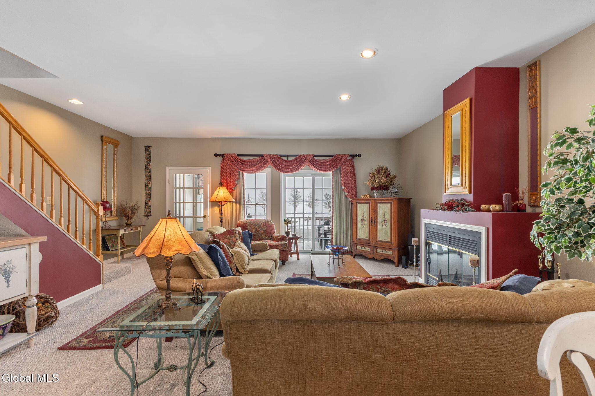 158 Kaydeross Park Road Saratoga Springs, NY 12866 - Photo 13 of 46 8-158KayderossParkRd_08