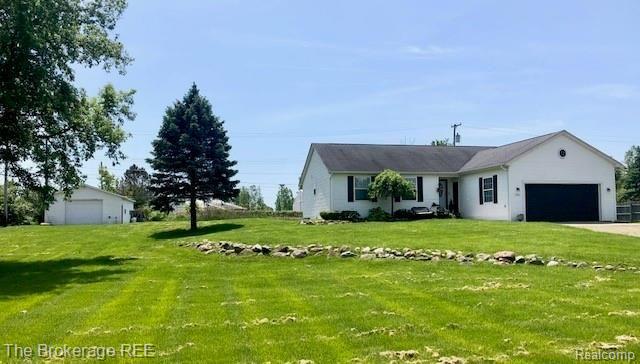 331 Davis Lake Road Lapeer, MI 48446 - Photo 5 of 42