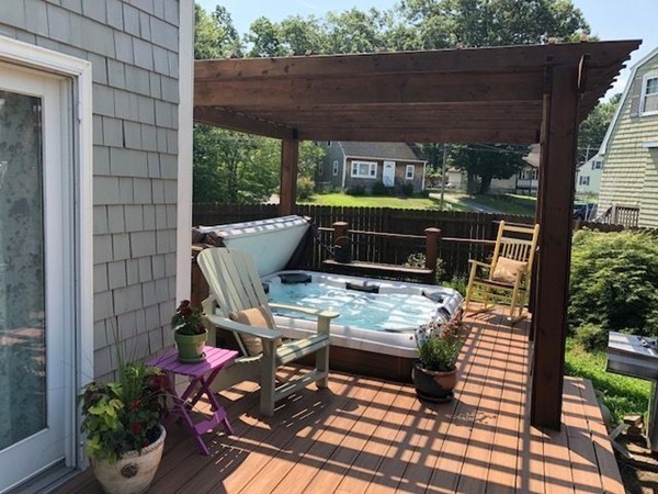 199 West Meadow Road Lowell, MA 01854 - Photo 7 of 27 Gallery Image 7