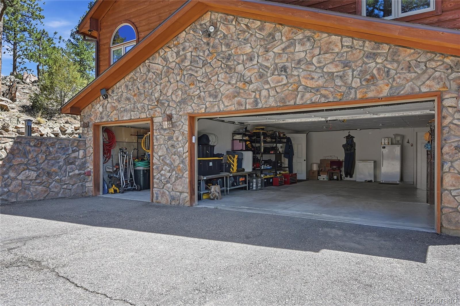 16 Auk Lane Bailey, CO 80421 - Photo 29 of 39 a view of a car park in front of building