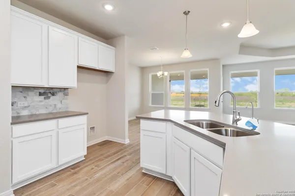 $494,990 | 20987 Pleasanton Road, San Antonio, TX 78264