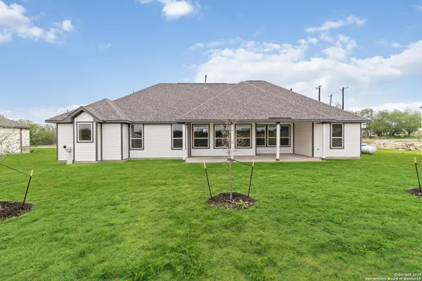 $494,990 | 20987 Pleasanton Road, San Antonio, TX 78264