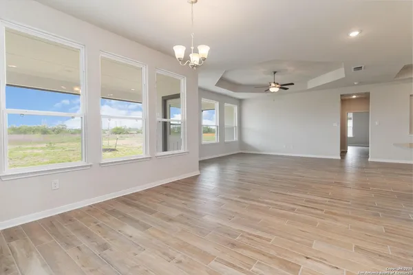 $494,990 | 20987 Pleasanton Road, San Antonio, TX 78264