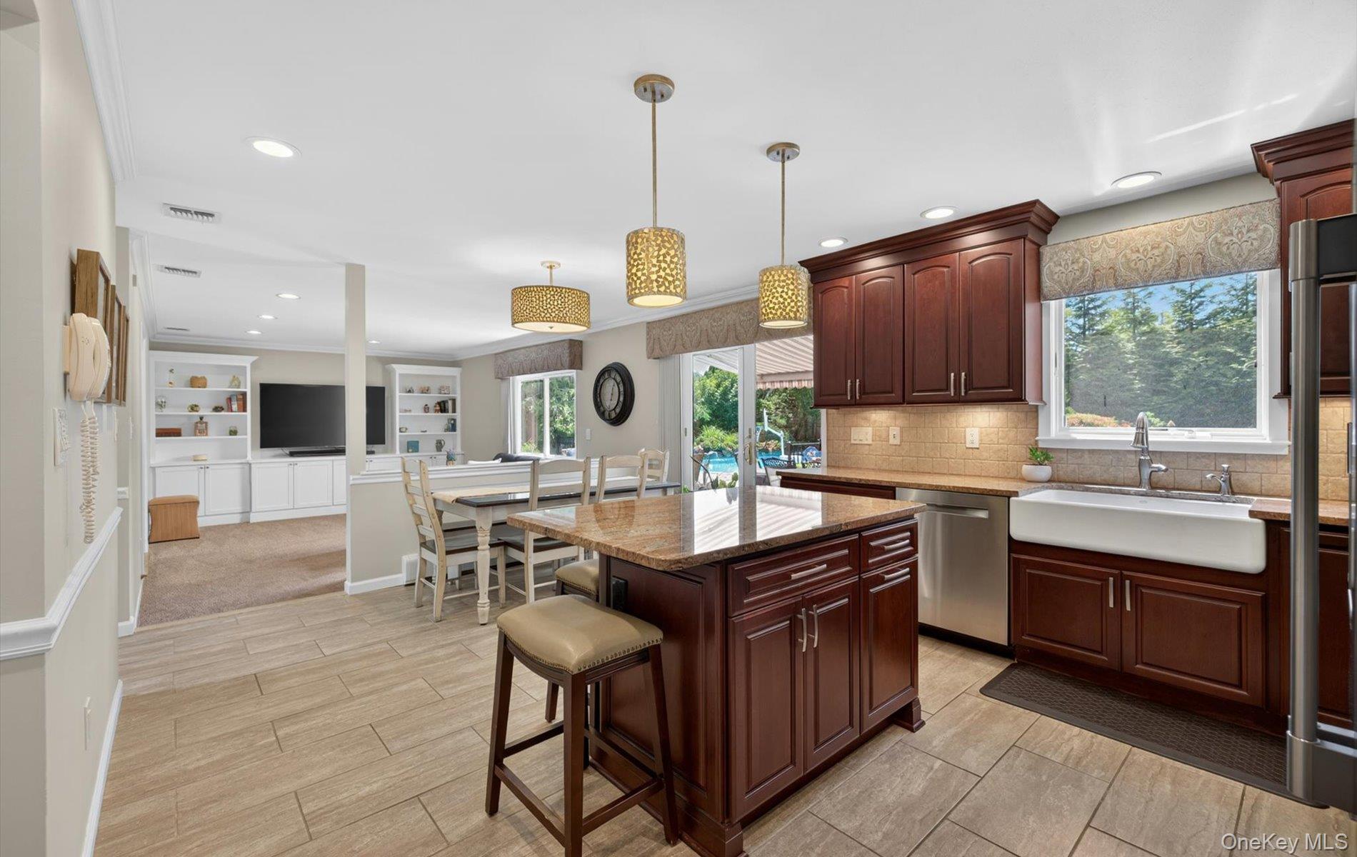 49 Annandale Road Commack, NY 11725 - Photo 18 of 42