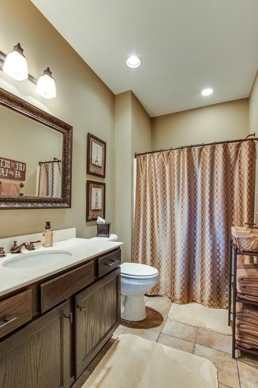 111 Vista Point Road, Unit 111 Silver Point, TN 38582 - Photo 26 of 30 a bathroom with a double vanity sink and a mirror