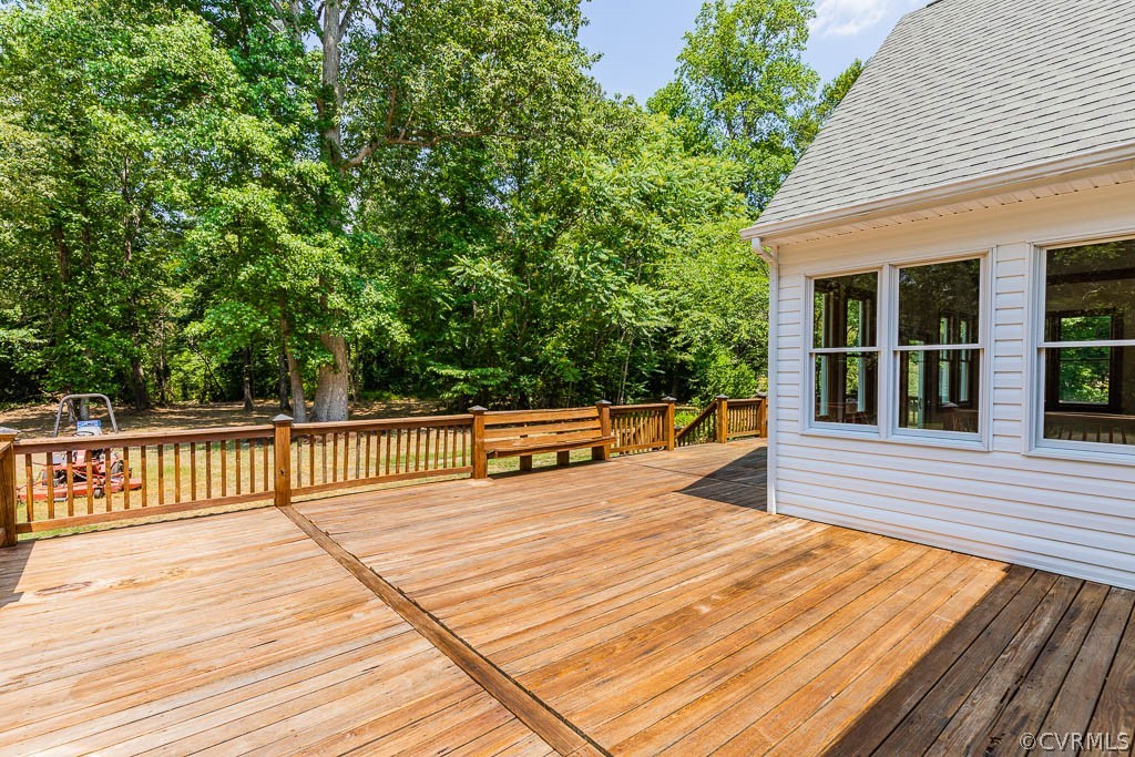 5230 Roxbury Road Providence Forge, VA 23140 - Photo 8 of 37 Gallery Image 8