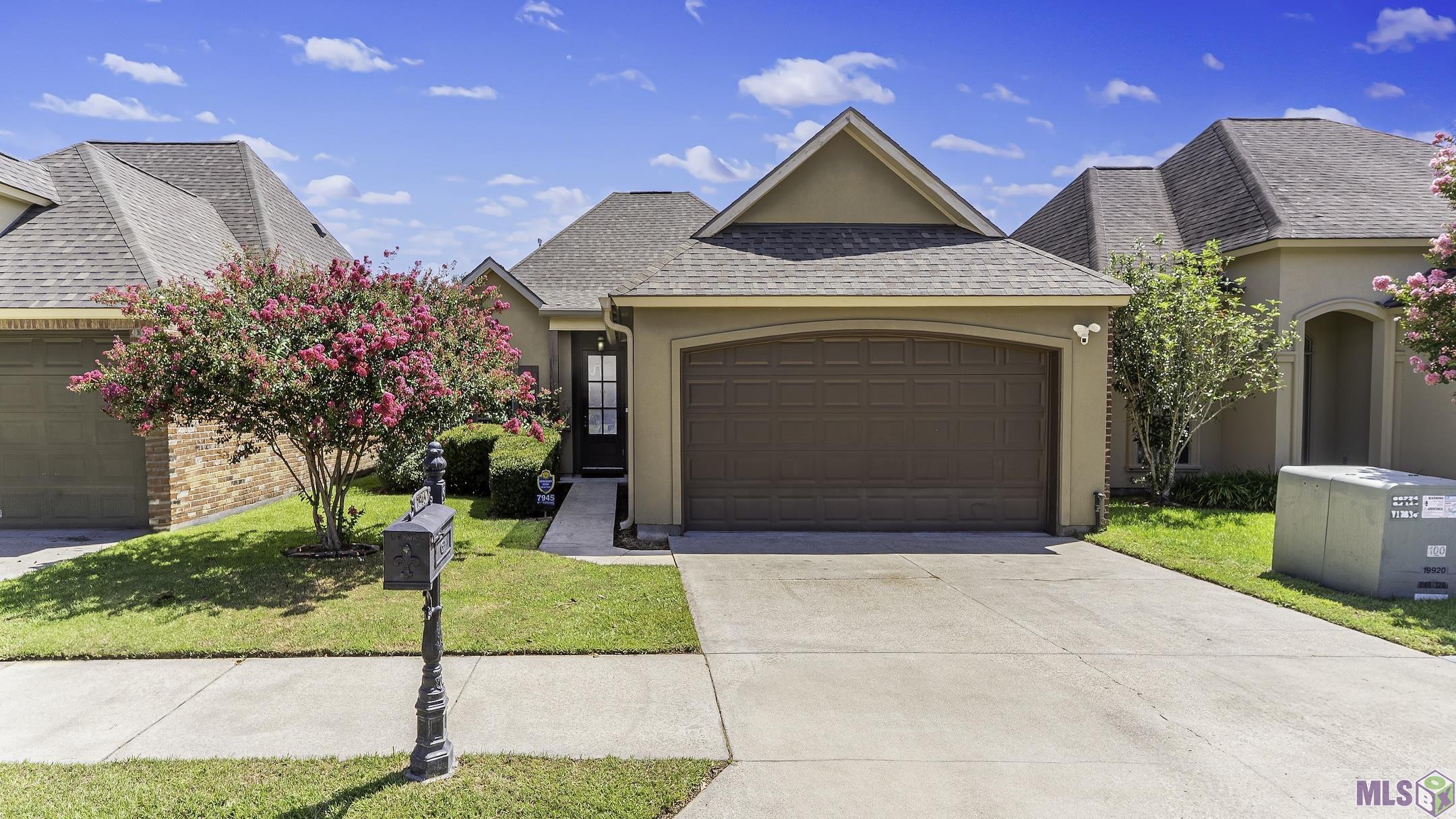 7945 Seville Court Baton Rouge, LA 70820 - Photo 1 of 13
