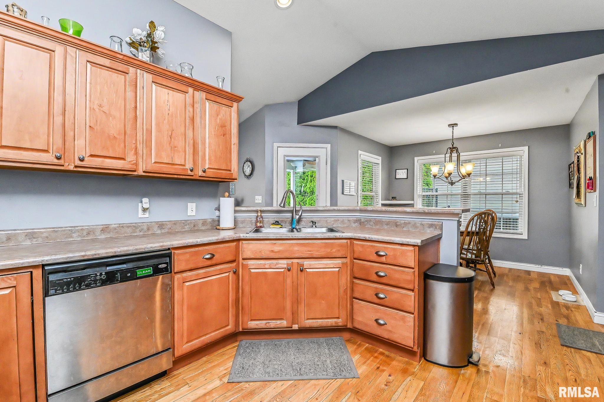 716 Simon Street Washington, IL 61571 - Photo 15 of 45