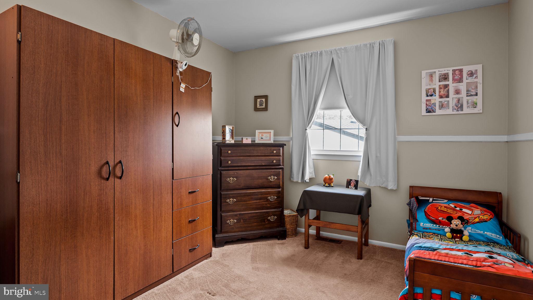 11992 Lockart Road Philadelphia, PA 19116 - Photo 17 of 24 Gallery Image 17