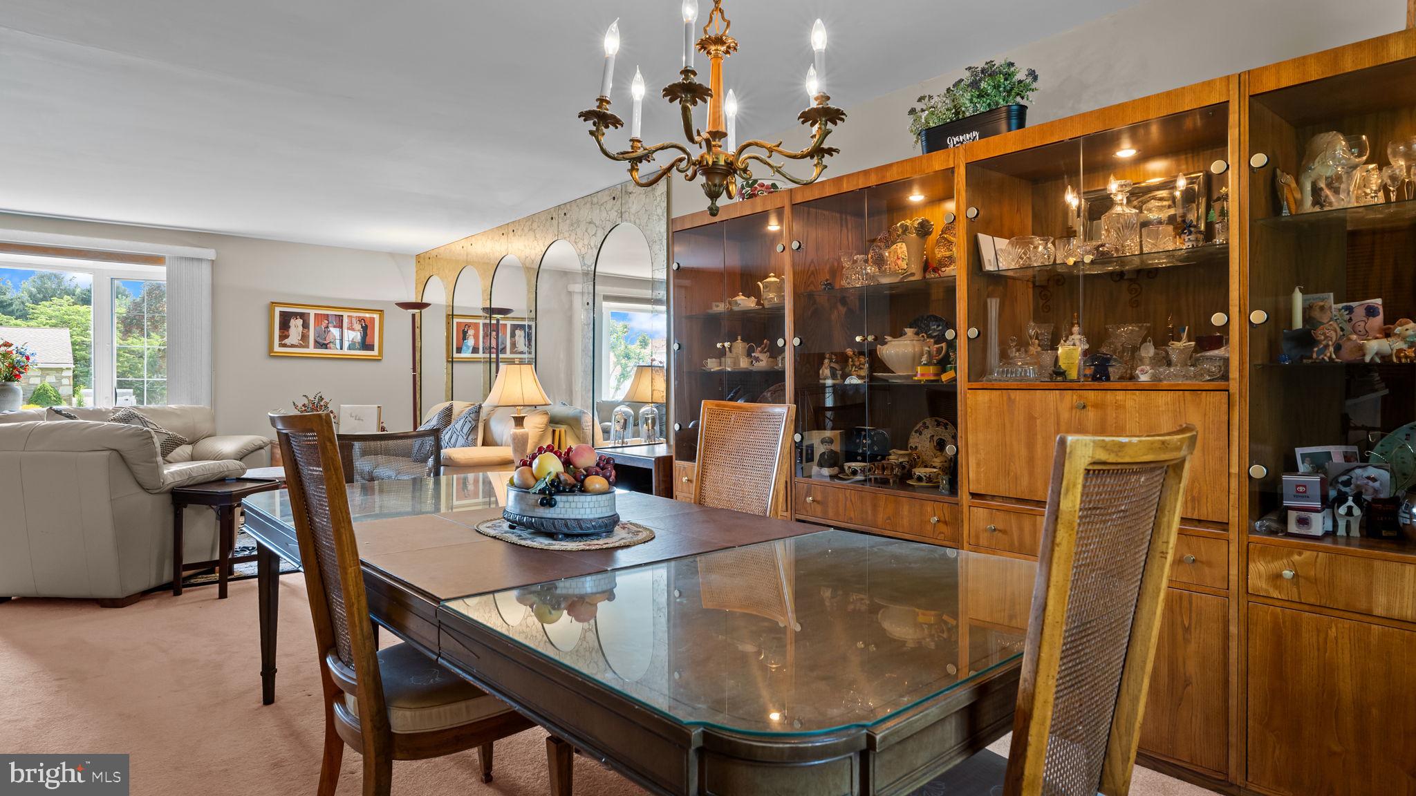 11992 Lockart Road Philadelphia, PA 19116 - Photo 6 of 24 Gallery Image 6