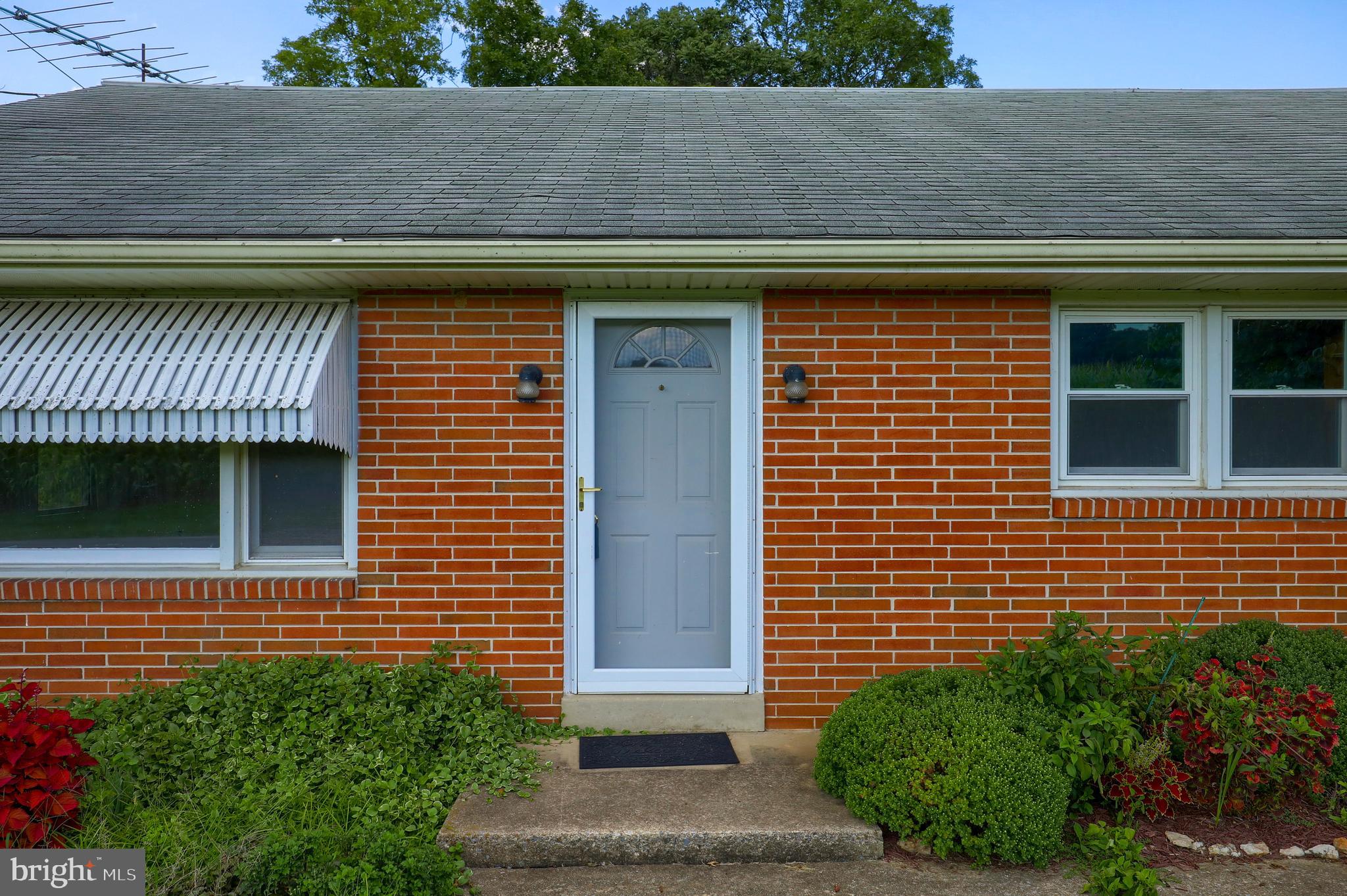 1794 Old Line Road Manheim, PA 17545 - Photo 33 of 34 Front Entrance