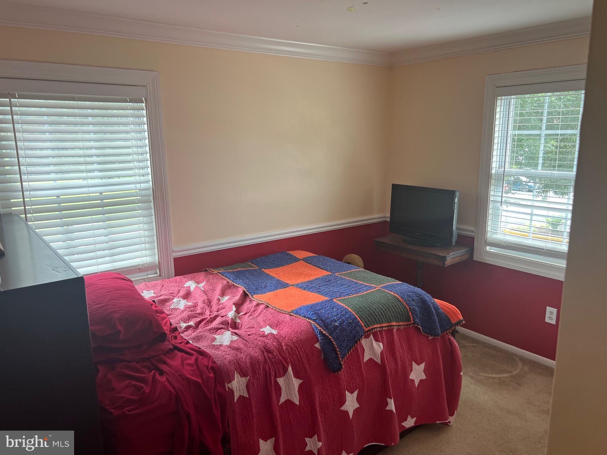 1761 Aberdeen Circle Crofton, MD 21114 - Photo 23 of 33 a bedroom with a bed and a window