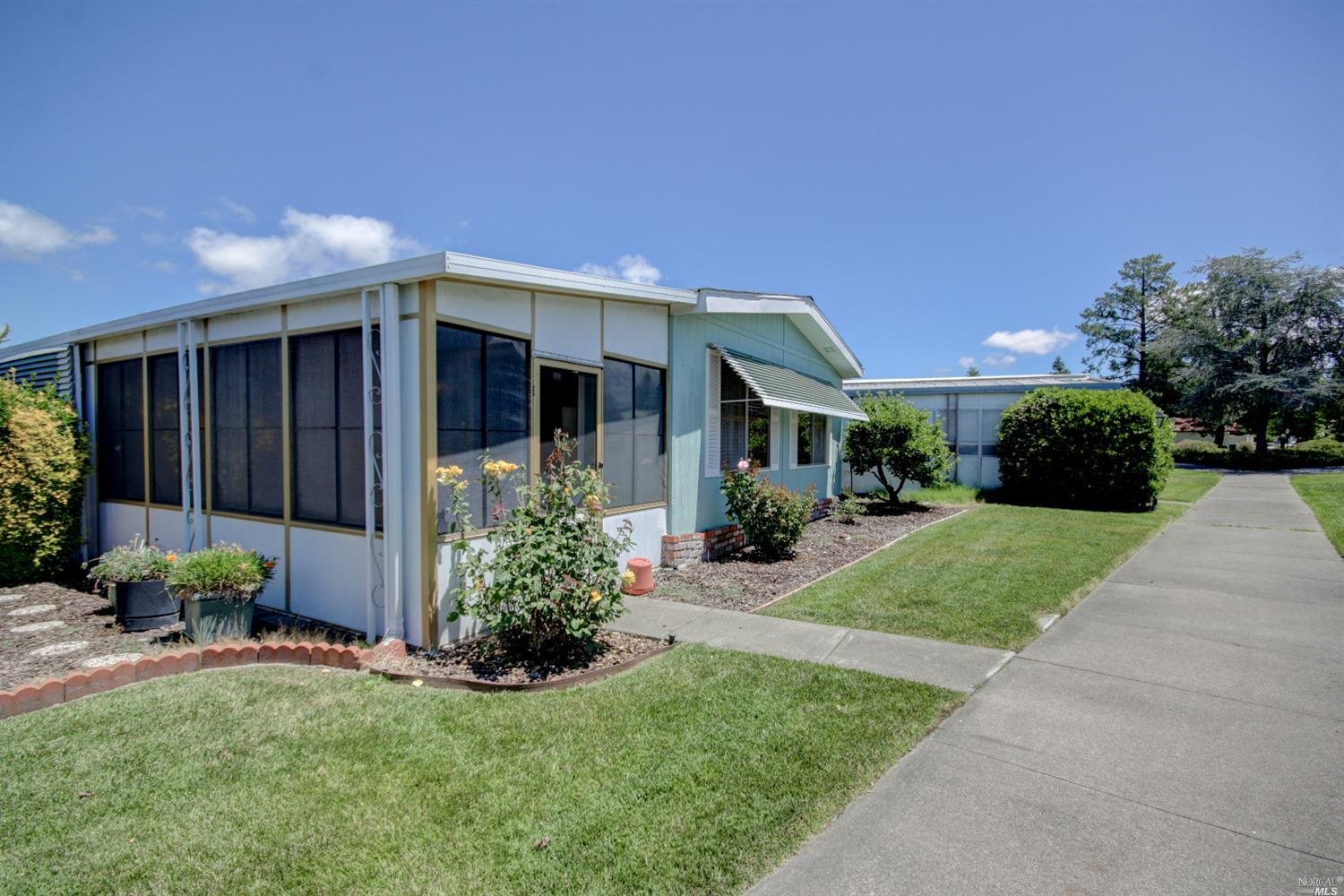 246 Parque Cabana, Unit 173 Rohnert Park, CA 94928 - Photo 1 of 1 Gallery Image 1