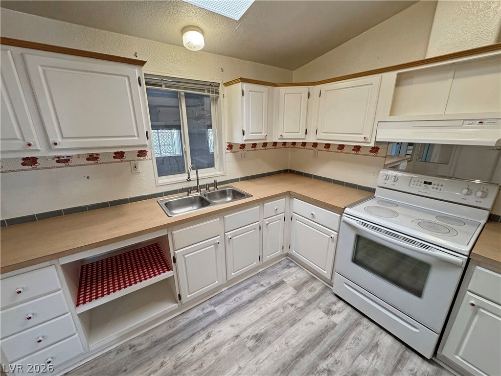5600 Doubletree Road Pahrump, NV 89061 - Photo 14 of 63