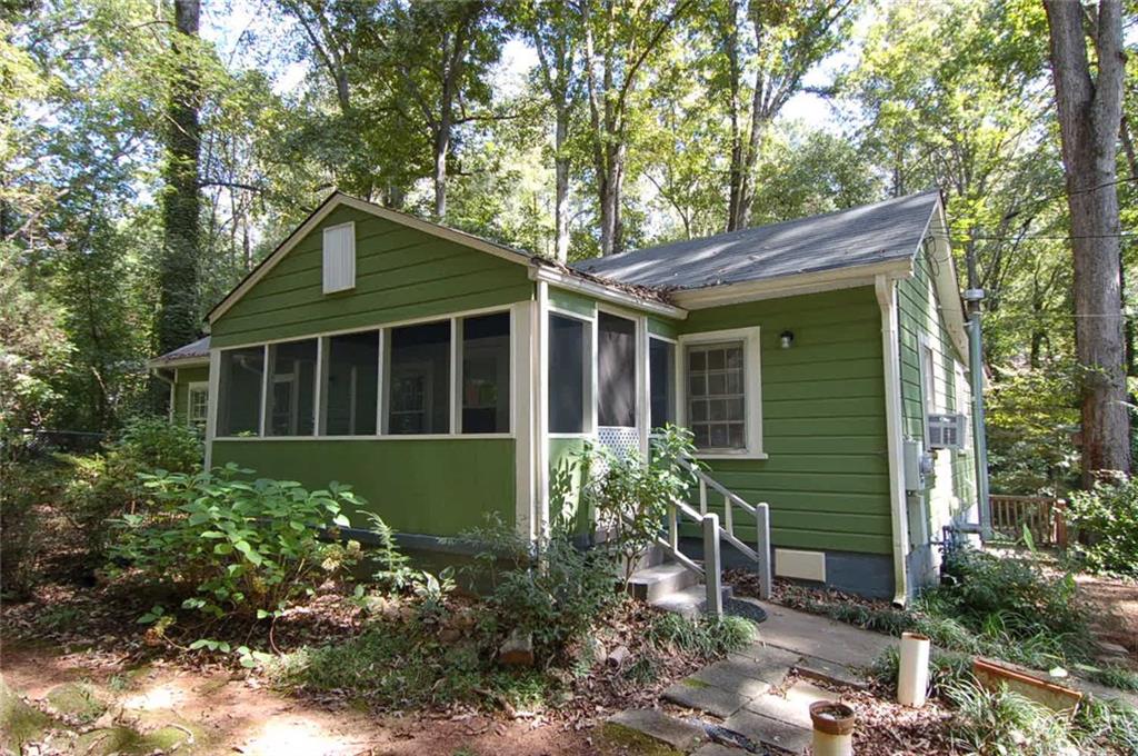 753 Sheppard Road Stone Mountain, GA 30083 - Photo 1 of 1 Gallery Image 1