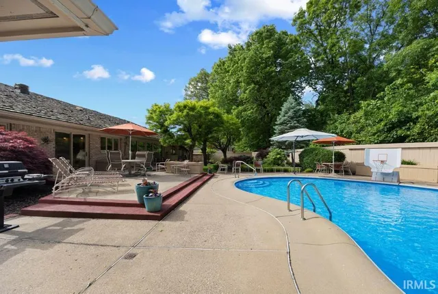 $597,500 | 570 Golden Place, Lafayette, IN 47905