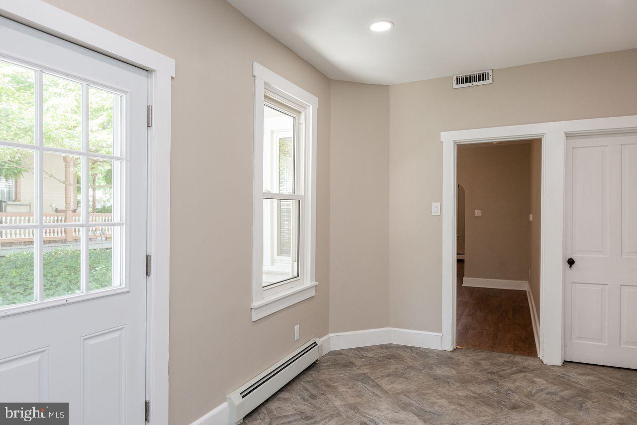 422 East Main Street Lititz, PA 17543 - Photo 16 of 62