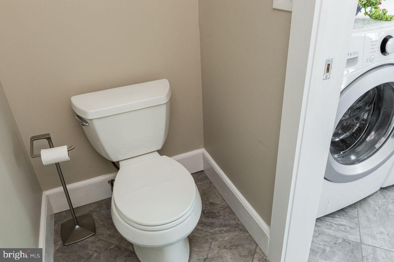 422 East Main Street Lititz, PA 17543 - Photo 20 of 62 Half Bath