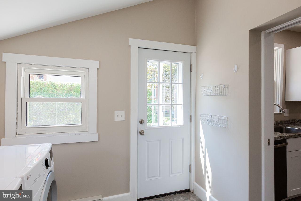 422 East Main Street Lititz, PA 17543 - Photo 22 of 62 Laundry Room