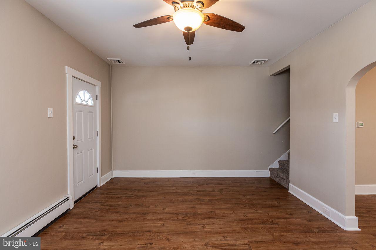 422 East Main Street Lititz, PA 17543 - Photo 27 of 62 Living Room