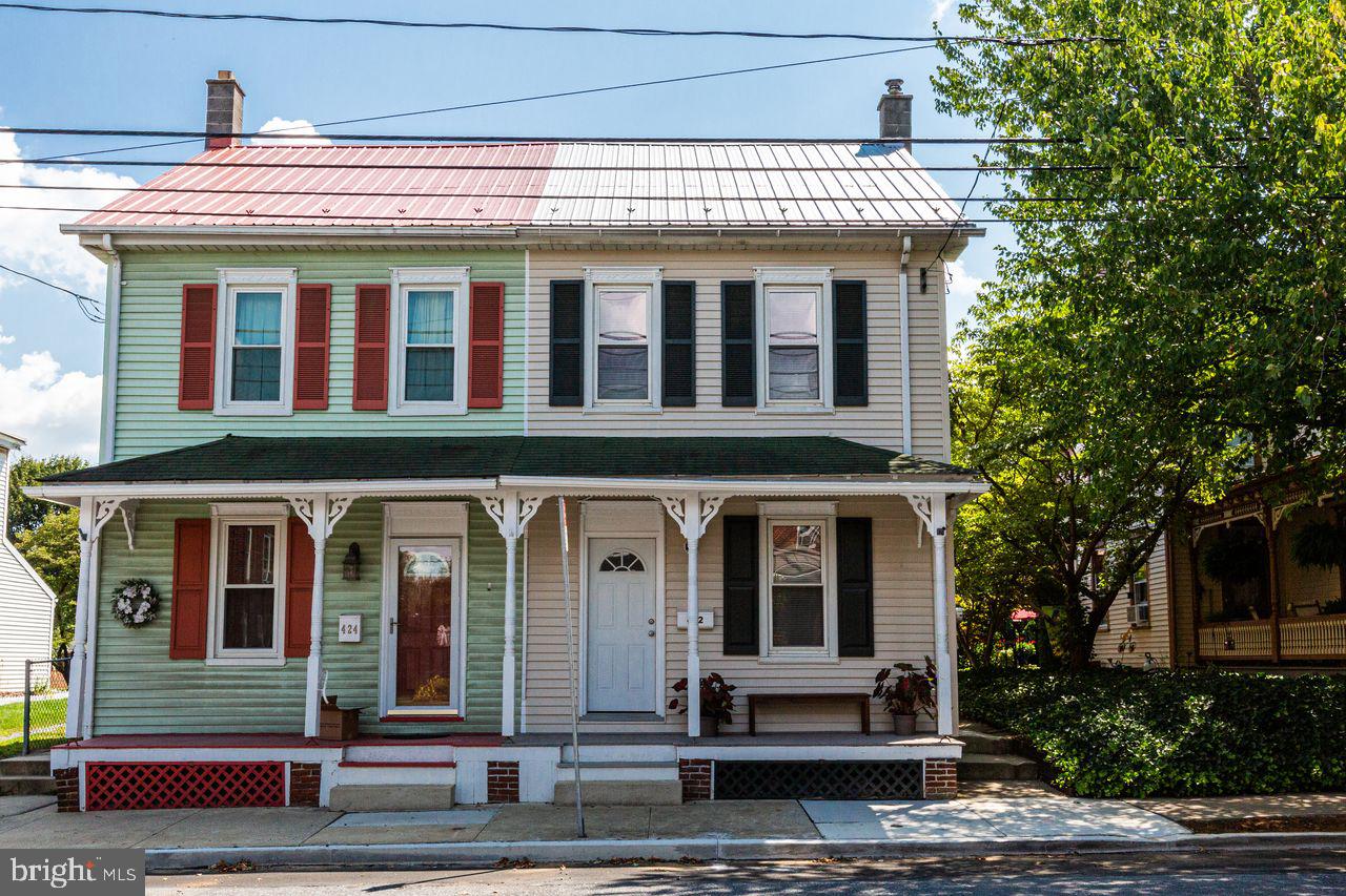 422 East Main Street Lititz, PA 17543 - Photo 4 of 62