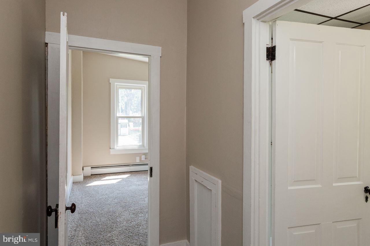 422 East Main Street Lititz, PA 17543 - Photo 31 of 62