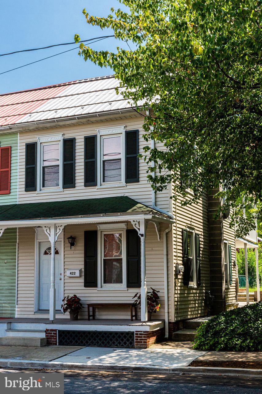 422 East Main Street Lititz, PA 17543 - Photo 5 of 62