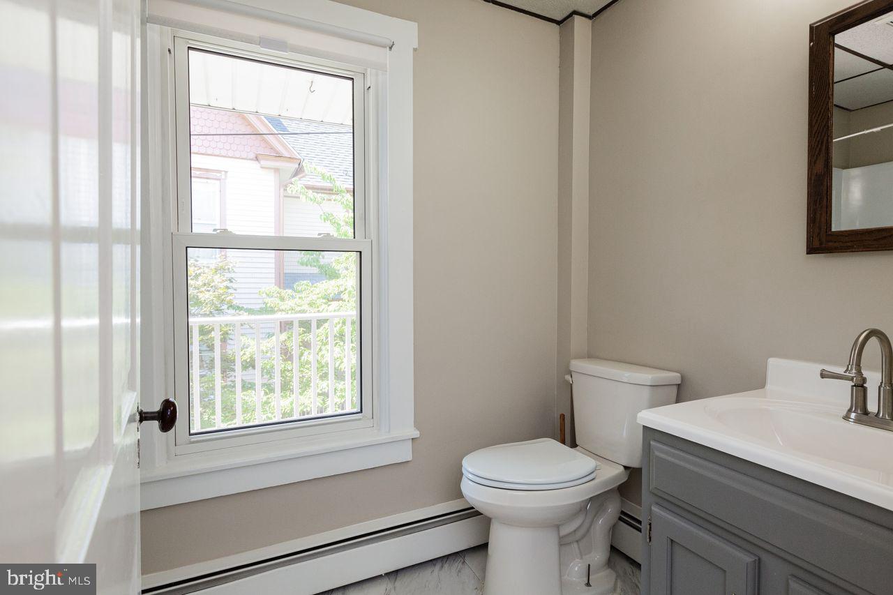 422 East Main Street Lititz, PA 17543 - Photo 42 of 62