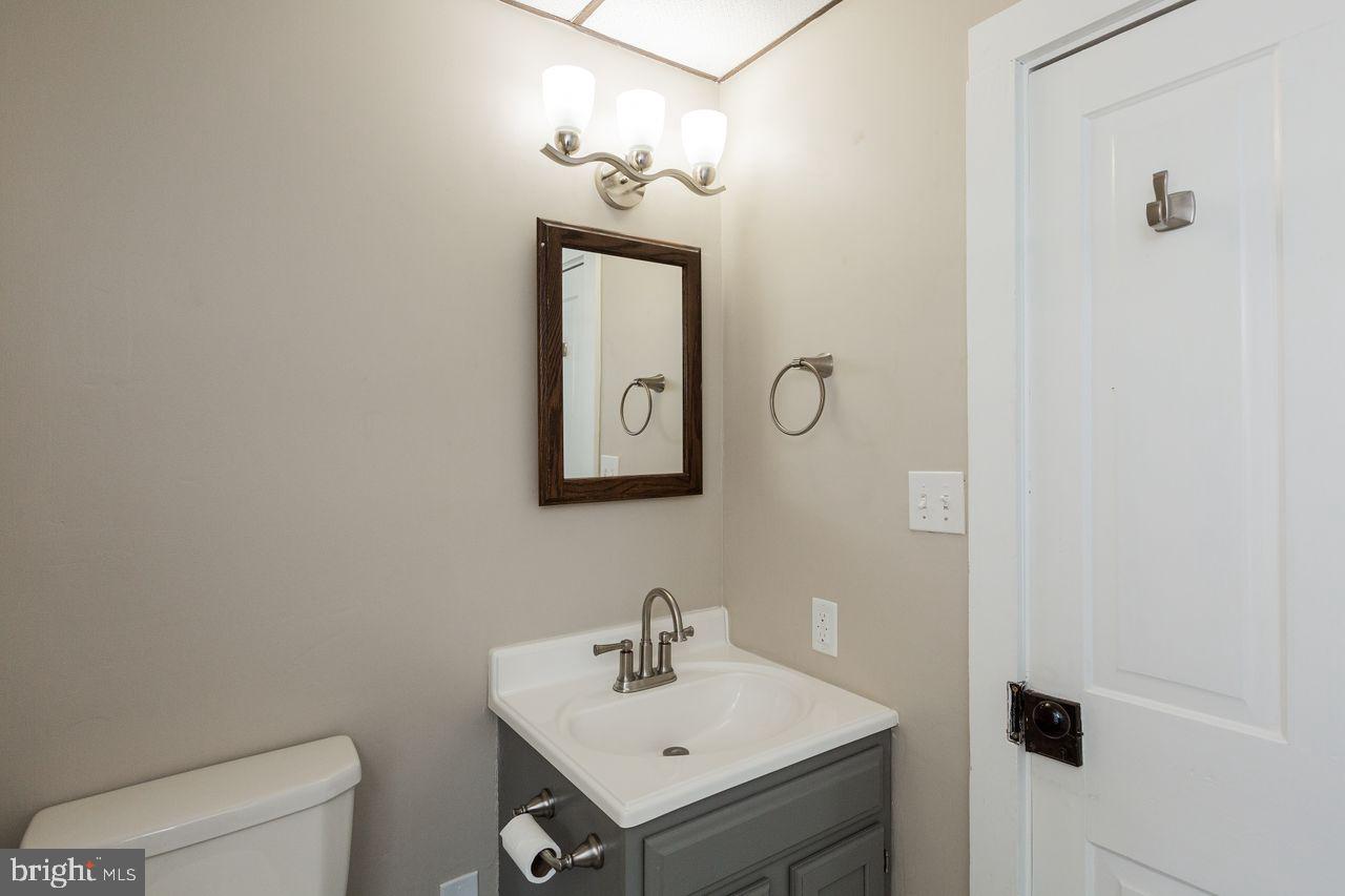 422 East Main Street Lititz, PA 17543 - Photo 44 of 62