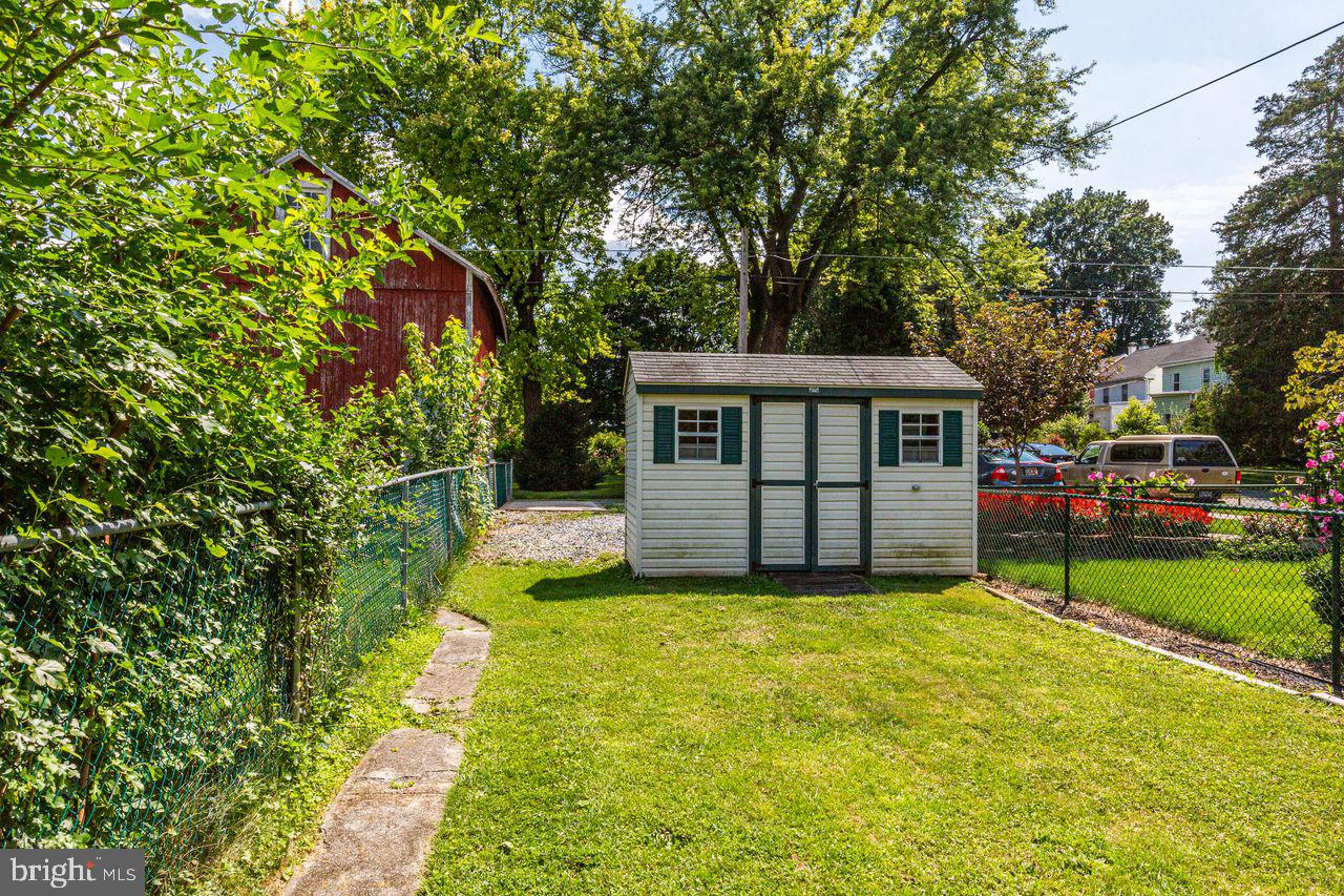 422 East Main Street Lititz, PA 17543 - Photo 55 of 62 Large Shed