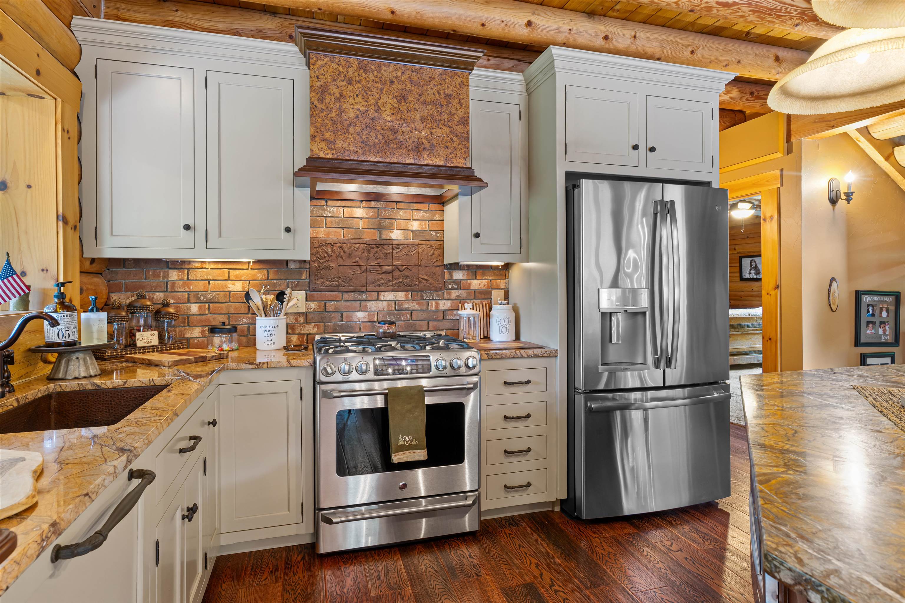 22 Clay Brook Road Gorham, NH 03581 - Photo 6 of 59 Gallery Image 6