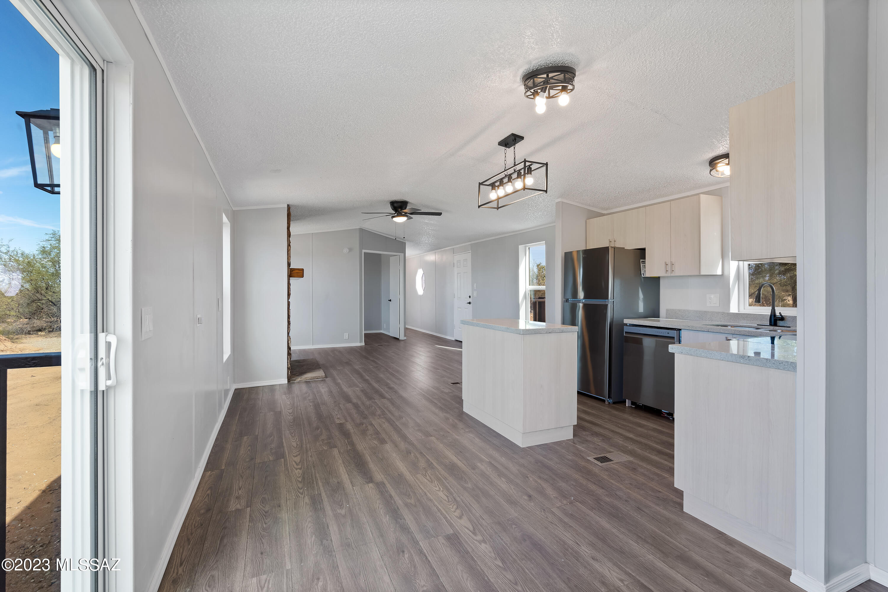 4503 North Avra Road Tucson, AZ 85743 - Photo 7 of 36 Gallery Image 7