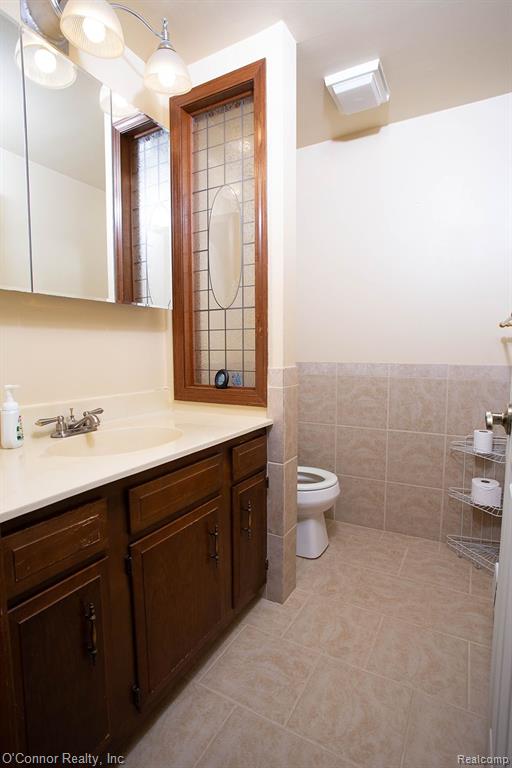 1905 Bauman Road Columbus, MI 48063 - Photo 16 of 32