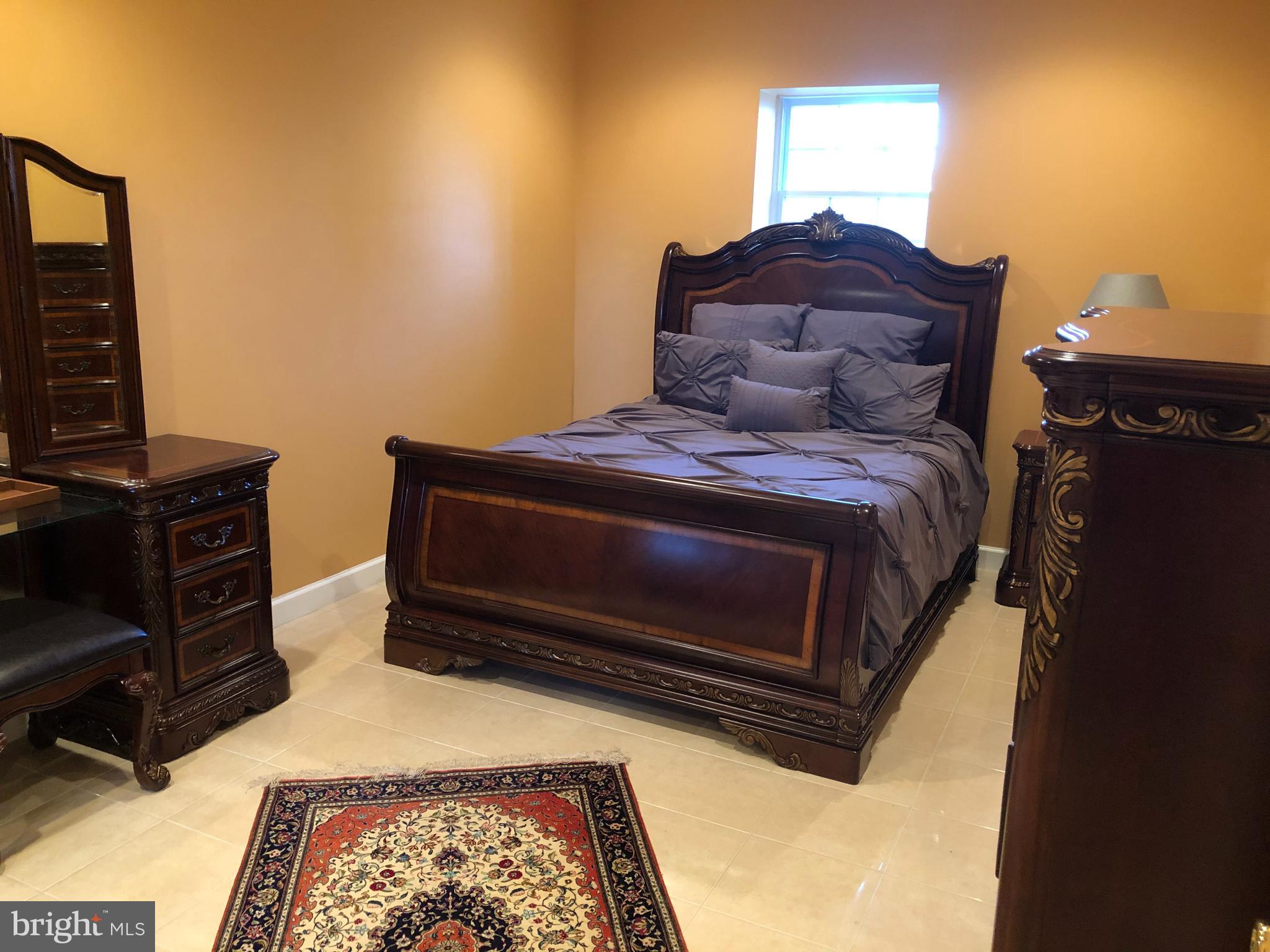 3927 Chantilly Road Chantilly, VA 20151 - Photo 60 of 98 Gallery Image 60