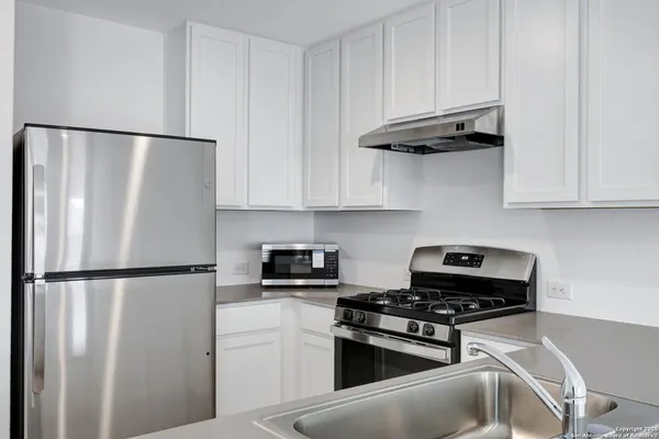 $1,645 | 9722 Durham Mill, San Antonio, TX 78254