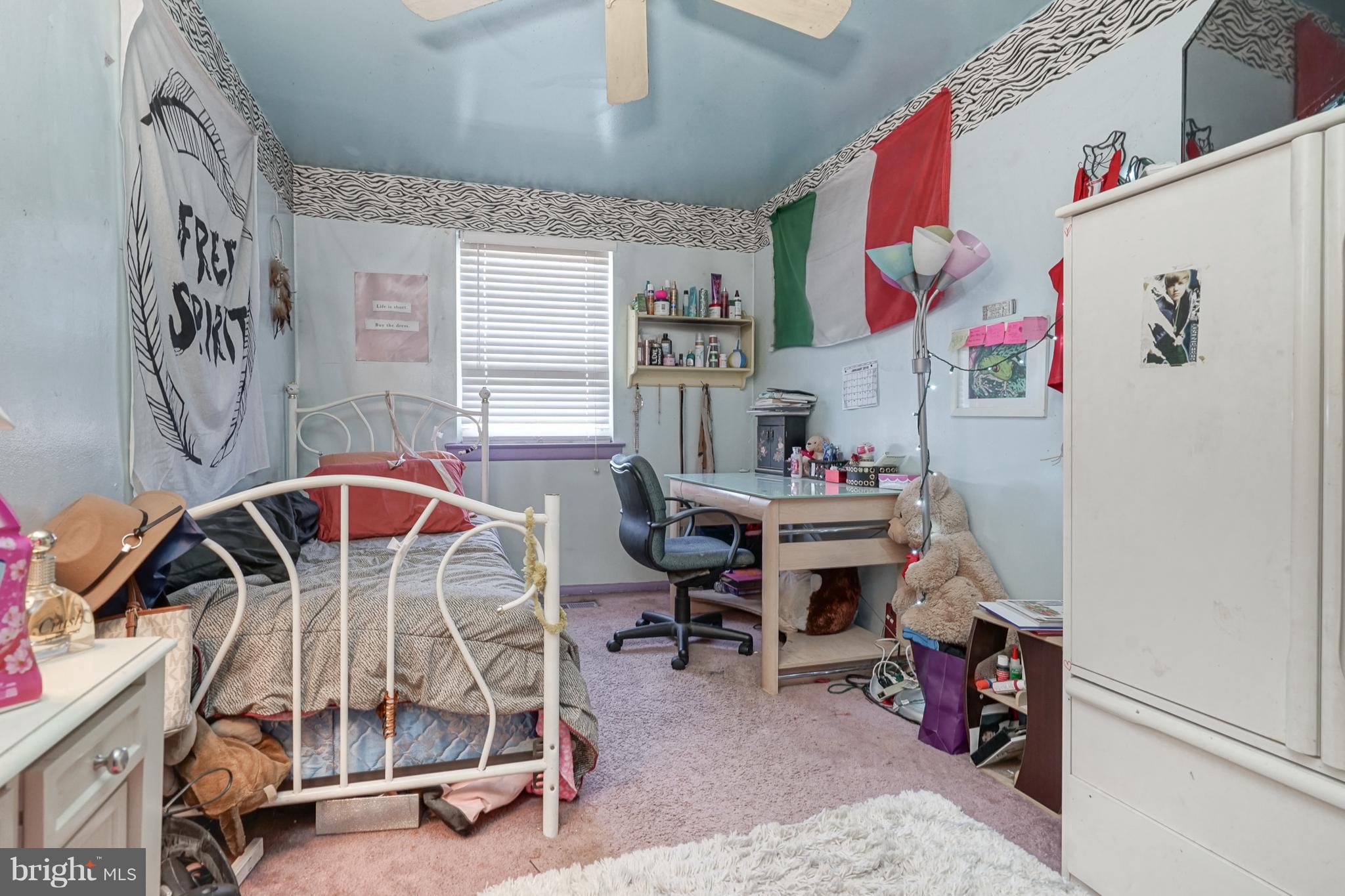 11011 Rennard Street Philadelphia, PA 19116 - Photo 22 of 29 3rd Bedroom