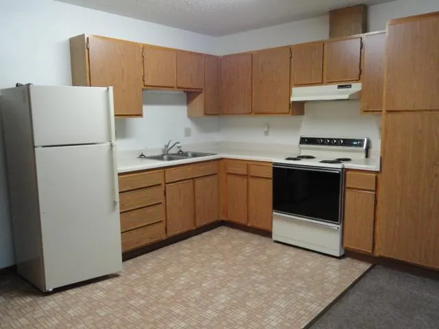 $845 | 222 1st Avenue Northeast, Unit 7, Eagle Bend, MN 56446